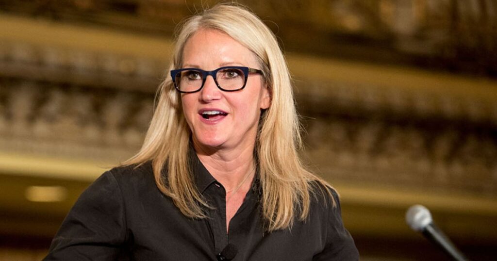 Mel Robbins From Lawyer to Motivational Speaker