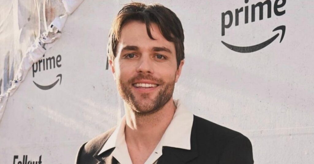 Personal Life and Background of Dave Register